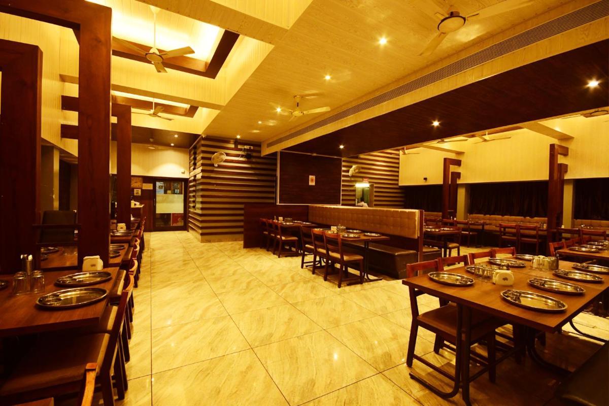 Hotel Opal Kolhapur Exterior photo
