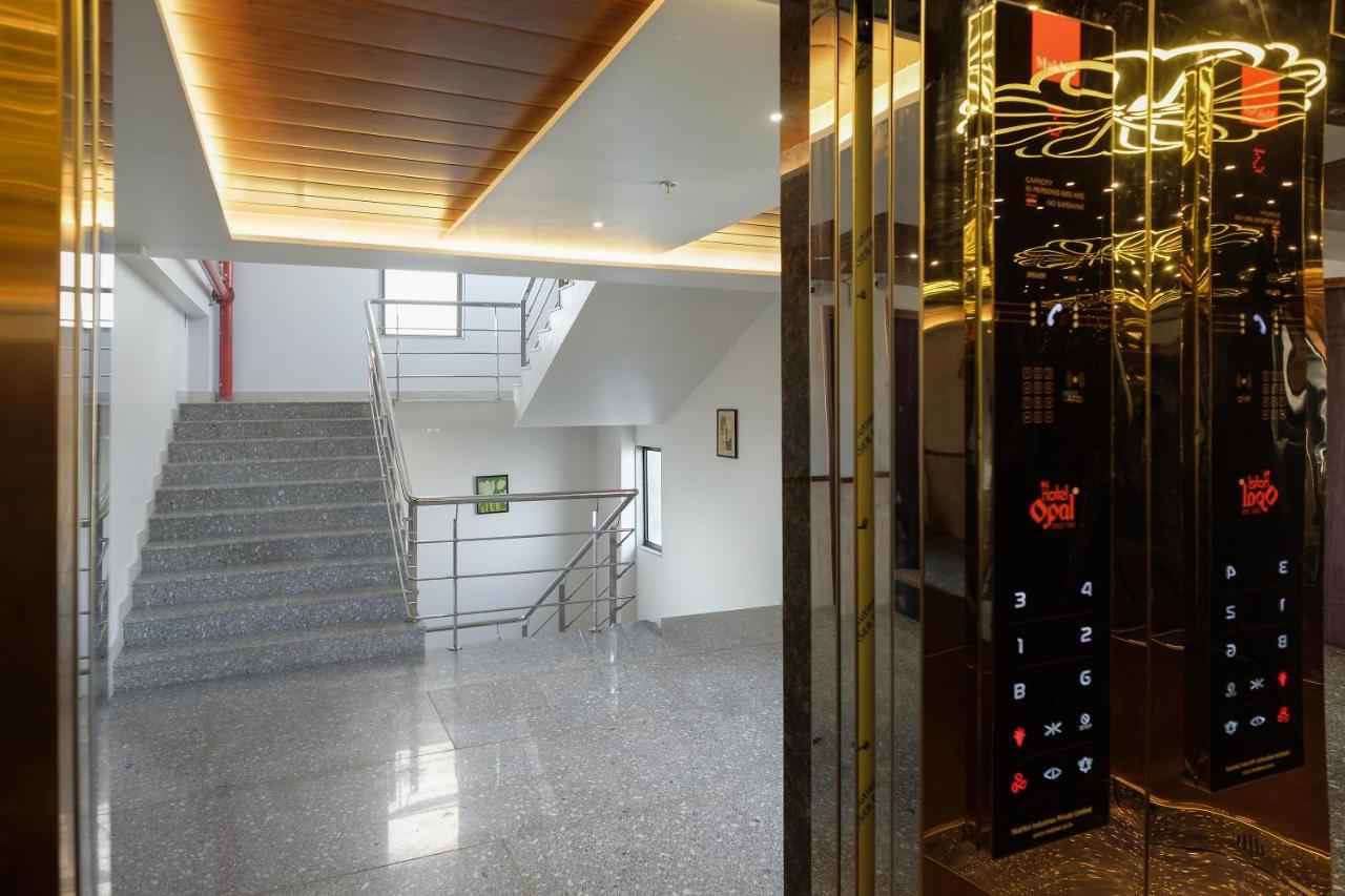 Hotel Opal Kolhapur Exterior photo