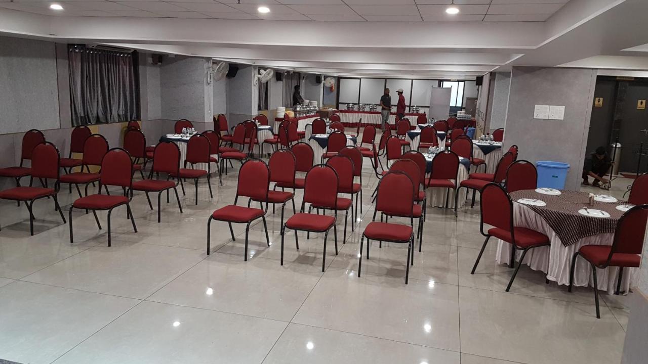 Hotel Opal Kolhapur Exterior photo